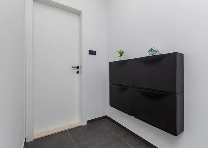 New Denis 2 Apartman